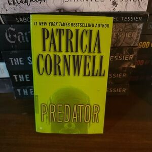 Patricia Cornwell 'Predator' Book